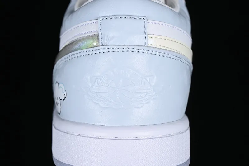All categories Air Jordan Jordan series basketball shoes Air Jordan 1 Low Air Jordan 1 Low AJ1 Joe 1 Christmas customization Ice and Snow Puppy Low-top cultural and casual sneakers FQ9112-100